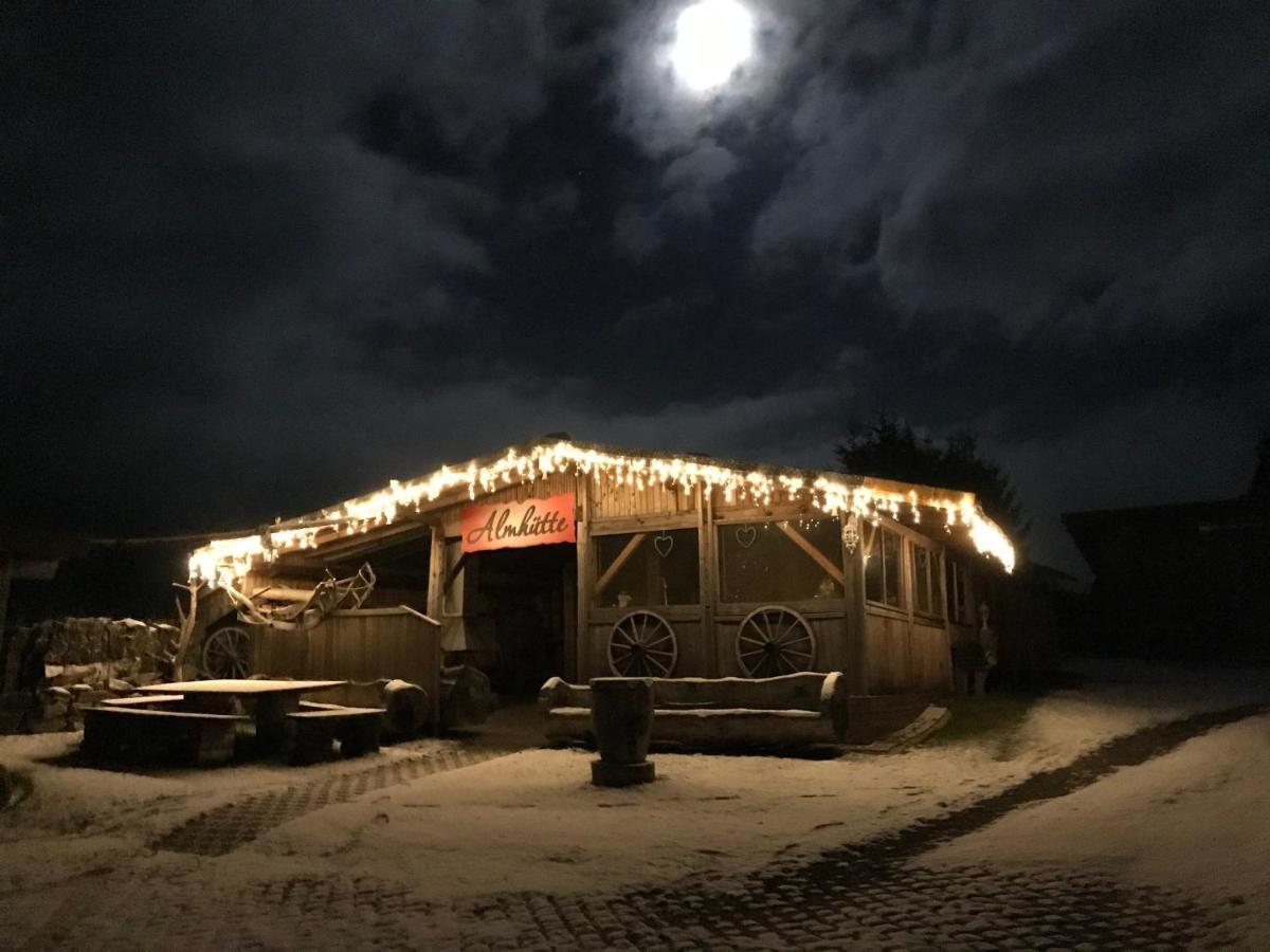Zur Neuen Post Landgasthof Herzogsreut Экстерьер фото